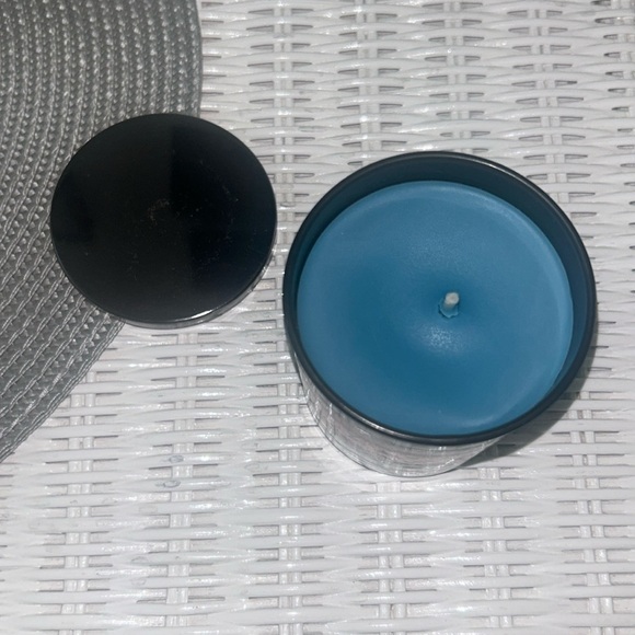 NEW Bath and Body Works STRANGER THINGS ‘The Upside Down’ Single Wick Candle - Picture 3 of 3